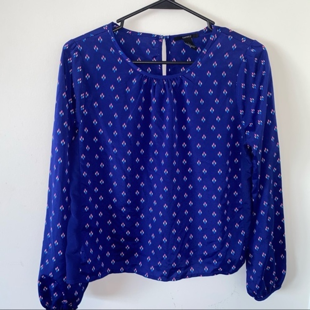 Forever 21 Shirt Size Small